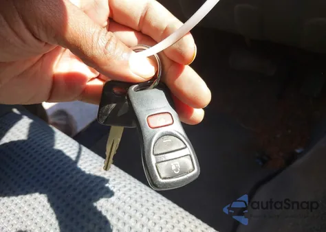 2005 Nissan Pathfinder Se Off-Road из США, поврежденный, VIN 5N1AR18W45C744162